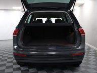 Volkswagen Tiguan SE NAV TSI 13