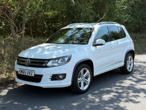 Volkswagen Tiguan 2.0 Tiguan R-Line Edition TDI BlueMotion Technology 4Motion 4WD 5dr 64