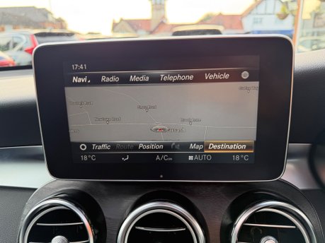 Mercedes-Benz GLC 3.0 GLC350d V6 AMG Line (Premium Plus) SUV 5dr Diesel G-Tronic 4MATIC 33