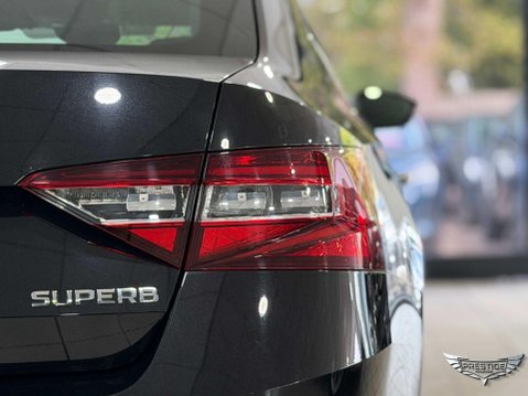 Skoda Superb 2.0 TDI Laurin & Klement DSG Euro 6 (s/s) 5dr 8