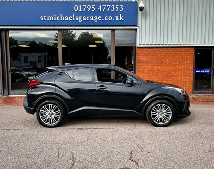 Toyota C-HR 1.8 C-HR Excel HEV CVT 5dr 10