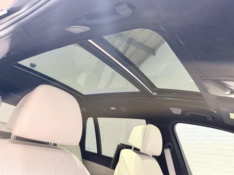 BMW X7 4.4 M50i V8 Frozen Black Edition Auto xDrive Euro 6 (s/s) 5dr 39