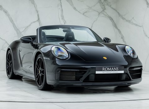 Porsche 911 Carrera GTS Cabriolet (992) 9