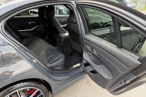 BMW 3 Series 330E M SPORT PHEV -VISIBILITY/TECH/PRO PACKS - HARMAN KARDON 27