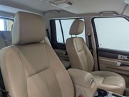 Land Rover Discovery 3.0 Discovery SE Tech SDV6 Auto 4WD 5dr 33
