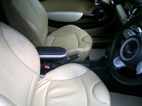 Mini Convertible COOPER S ONLY 86,000 MILES FROM NEEW 10