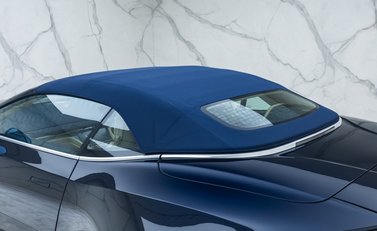 Aston Martin DB12 Volante 39