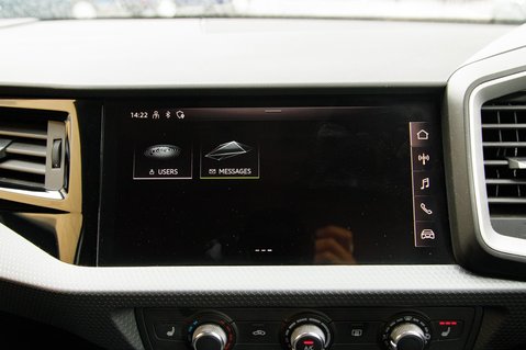 Audi A1 SPORTBACK TFSI SPORT 18
