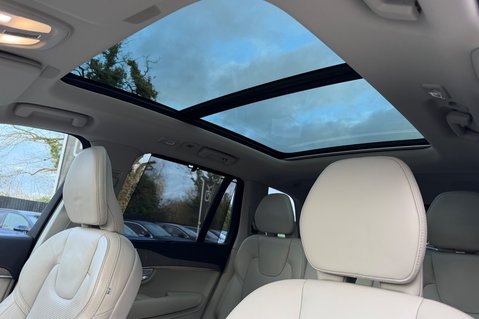 Volvo XC90 RECHARGE T8 ULTIMATE AWD - BLOND LEATHER - VAT QUALIFYING 3