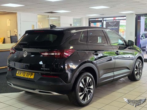 Vauxhall Grandland X 1.5 Turbo D Griffin Euro 6 (s/s) 5dr 4