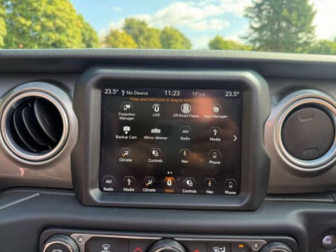 Jeep Wrangler 2.1 Wrangler Sahara MultiJet II Auto 4WD 2dr 46