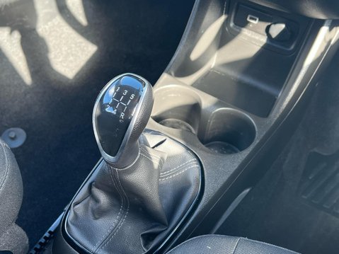 Vauxhall Viva SE AC 32