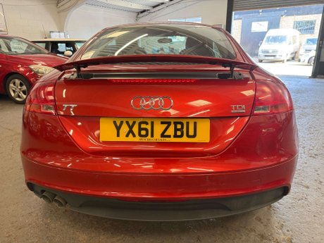 Audi TT 2.0 TDI Sport Coupe 3dr Diesel Manual quattro Euro 5 (170 ps) 6