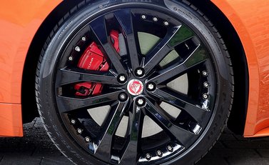 Jaguar F-Type S V6 Coupe 16