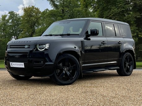 Land Rover Defender V8 1