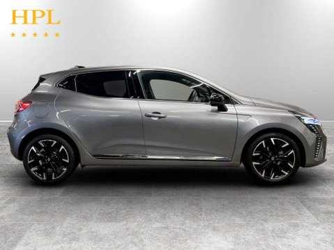 Renault Clio 1.0 TCe techno Hatchback 5dr Petrol Manual Euro 6 (s/s) (90 ps) Air Con - A 8