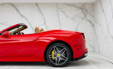 Ferrari California T 31