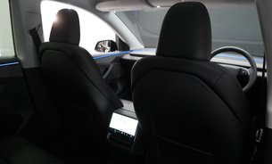Tesla Model Y PREMIUM LONG RANGE AWD GROK AI Daimond Black Heated & Vented Seats 1 Owner 16