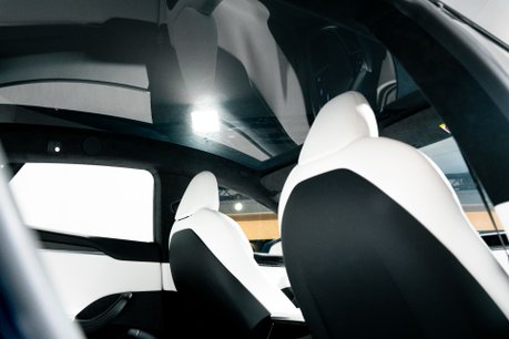 Tesla Model S PLAID AWD. NOW SOLD. SIMILAR REQUIRED. PLEASE CALL 01903 254800. 29