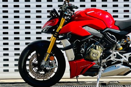 Ducati Streetfighter V4 Streetfighter V4 S 27