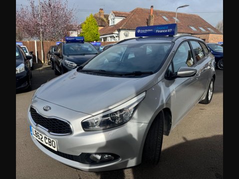 Kia Ceed 1.6 CRDi EcoDynamics 1 Sportswagon Euro 5 (s/s) 5dr 3