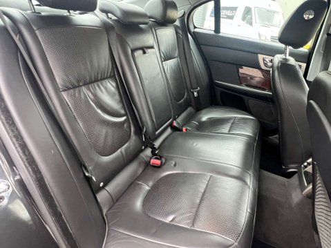 Jaguar XF 3.0 XF Premium Luxury V6 Automatic 4dr - NATIONAL DELIVERY* 45