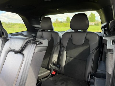 Volvo XC90 2.0 D5 PowerPulse R-Design Auto 4WD Euro 6 (s/s) 5dr 55