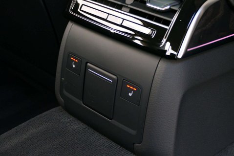 Audi A8 3.0 A8 50 TDI Quattro Auto 4WD 4dr 37