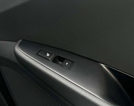 Hyundai IONIQ 1.6 IONIQ Premium SE FHEV Semi-Auto 5dr 19