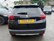 Peugeot 2008 BLUEHDI ALLURE 7