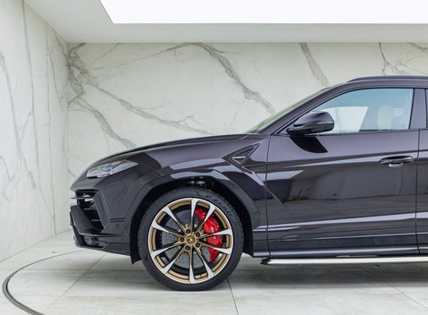 Lamborghini Urus S 31