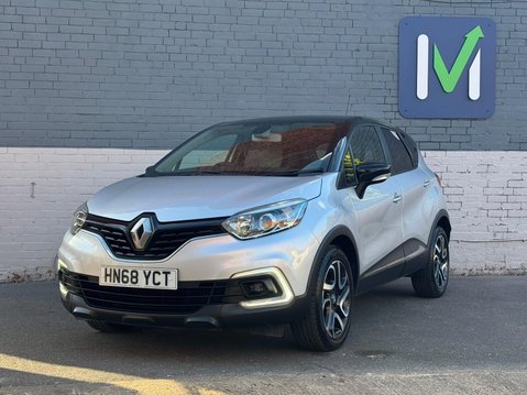 Renault Captur 0.9 TCe ENERGY Iconic Euro 6 (s/s) 5dr 3