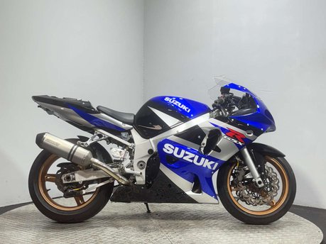 Suzuki GSX-R GIXXER 600 2003 K3 RUNNING SPORTS BIKE TRACK PROJECT 600CC