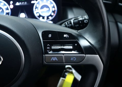 Hyundai TUCSON 1.6 T-GDi MHEV SE Connect SUV 5dr Petrol Hybrid DCT Euro 6 (s/s) (150 ps) 37