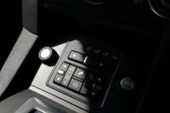 Land Rover Discovery SDV6 SE TECH 14