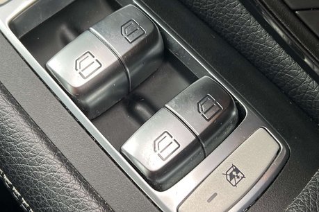 Mercedes-Benz GLC 2.0 GLC250 AMG Line SUV 5dr Petrol G-Tronic+ 4MATIC Euro 6 (s/s) (211 ps) 69