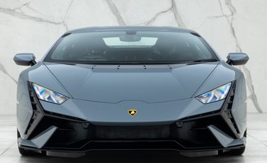 Lamborghini Huracan Tecnica 4