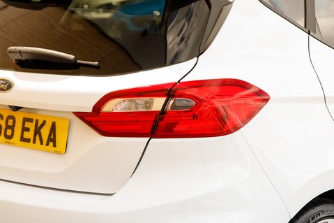 Ford Fiesta ST-LINE 8