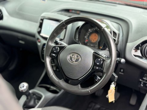 Toyota Aygo 1.0 Aygo X-Play TSS VVT-i 5dr 13