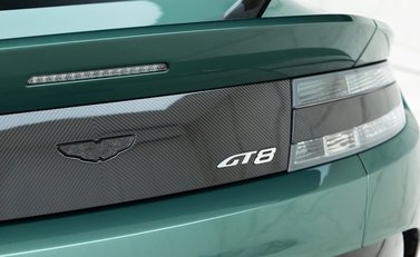 Aston Martin Vantage GT8 26
