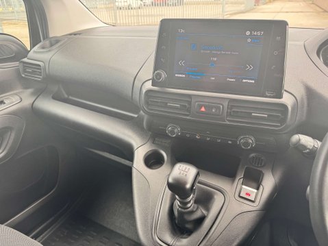Peugeot Partner 1.5 Partner Professional Premium+ BHDi 2