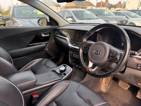 Kia Niro 4 9