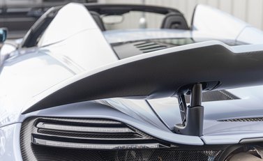 McLaren 675LT Spider 35