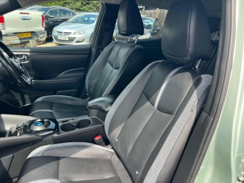 Nissan LEAF 40kWh Tekna Auto 5dr 27
