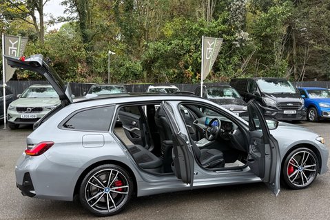 BMW 3 Series 330E M SPORT -VAT Q -DRIVING ASSISTANT PRO -PAN ROOF -H/K -M PRO PACK 20