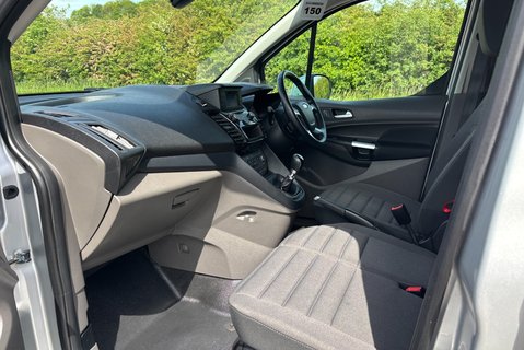 Ford Transit Connect 240 L2 120 ps Limited Panel Van 15