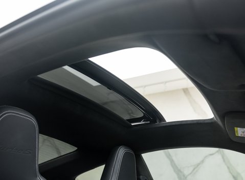Porsche 911 Turbo S (992) 16