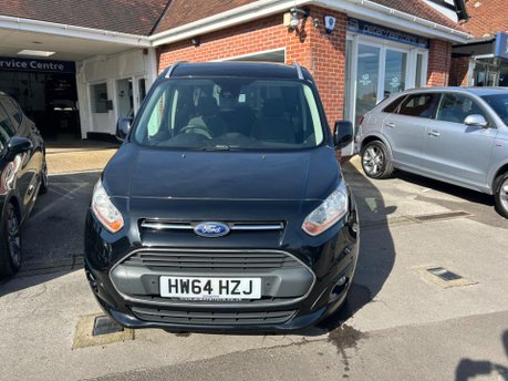 Ford Grand Tourneo Connect TITANIUM TDCI 11