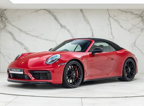 Porsche 911 Carrera GTS Cabriolet (992) 2