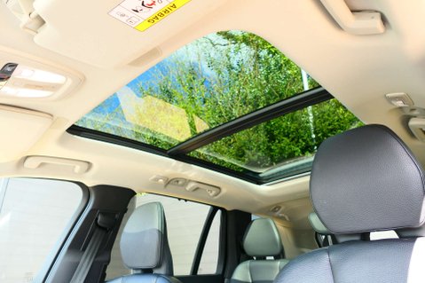 Volvo XC90 2.0 XC90 + B5 MHEV AWD Auto 4WD 5dr 24